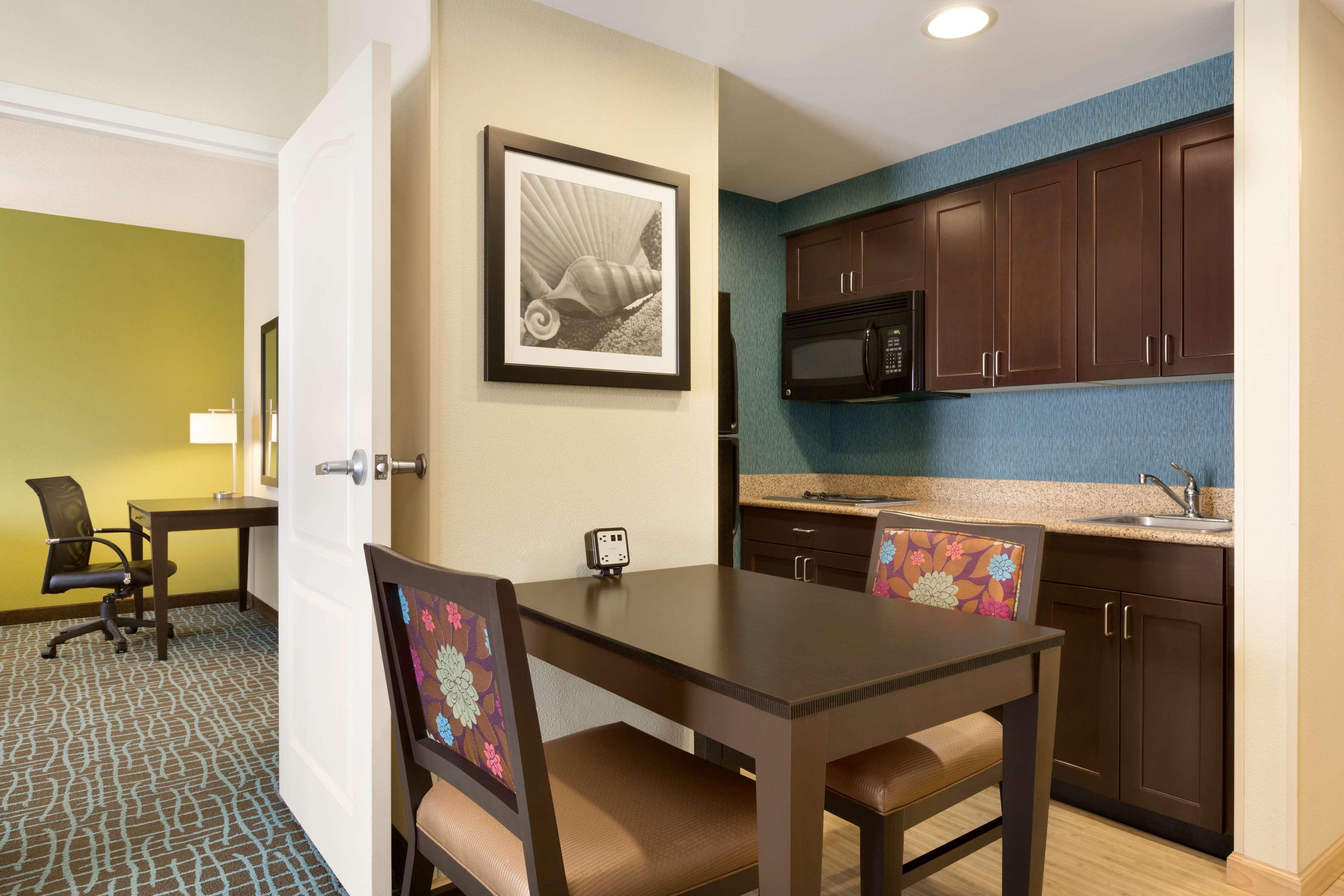 Homewood Suites Fort Myers Airport - Fgcu Экстерьер фото