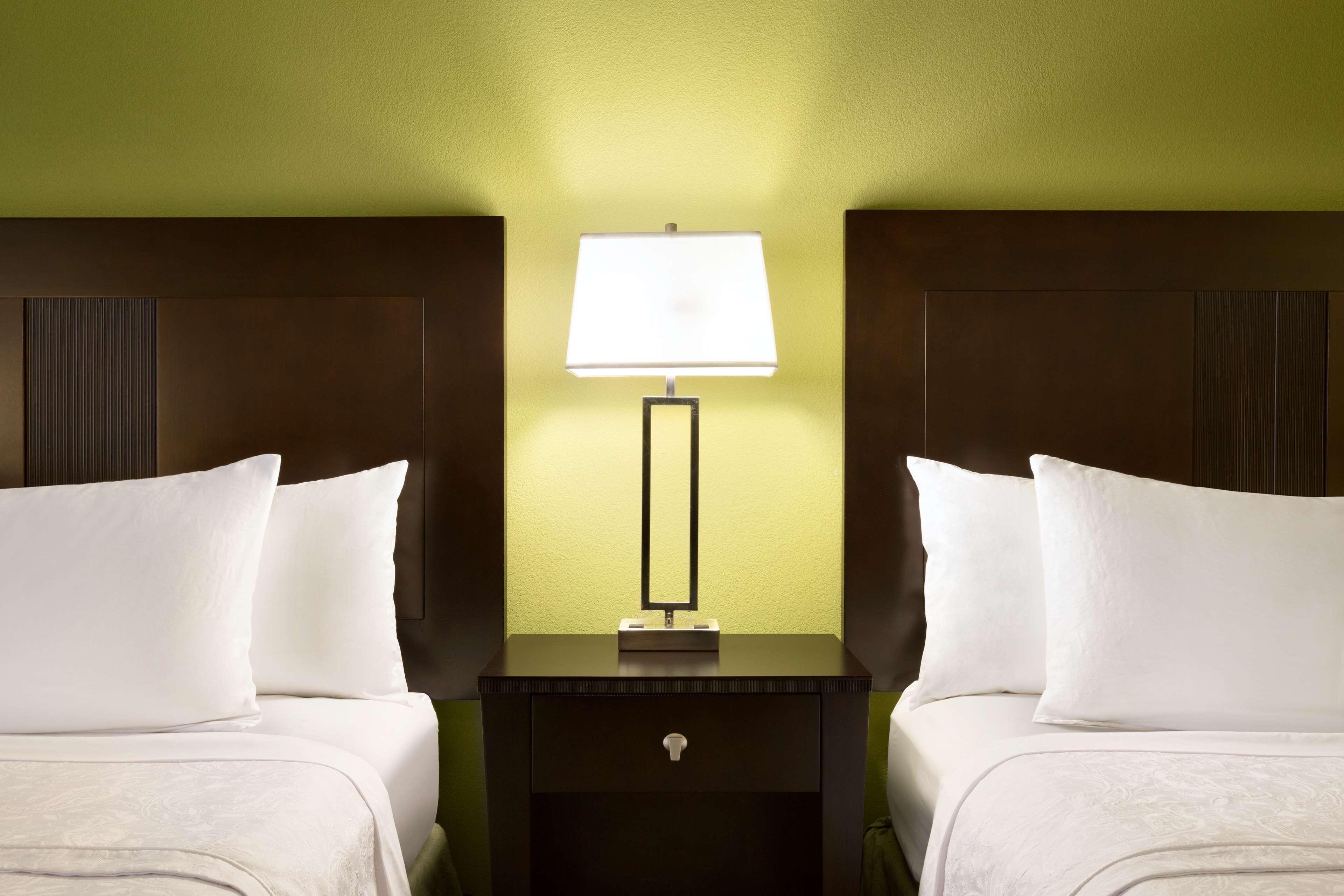 Homewood Suites Fort Myers Airport - Fgcu Экстерьер фото